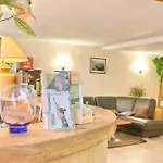 De Bruxelles Hotel 2*