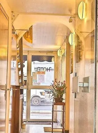 드 브뤼셀 2* 파리