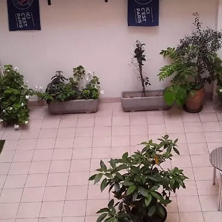 酒店 布鲁塞尔酒店 2*