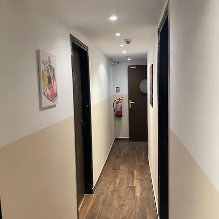 De Bruxelles Hotel 2*