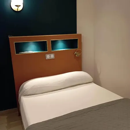De Bruxelles Hotel 2*